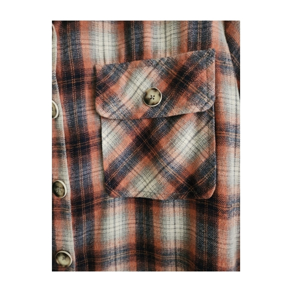 Plaid Flannel Shirt L Democracy Jacket Button Up Top Relaxed Fit Pockets - Picture 3 of 10